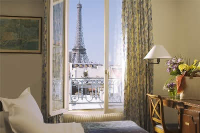 Les Jardins d'Eiffel  Paris hotel with a view of the Eiffel Tower
